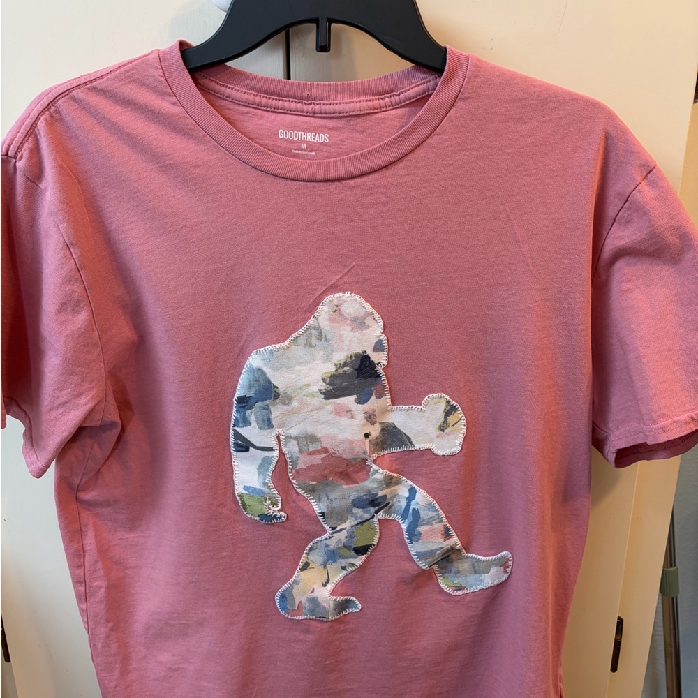 Goodthreads Pink Tee with Colorful Graphic